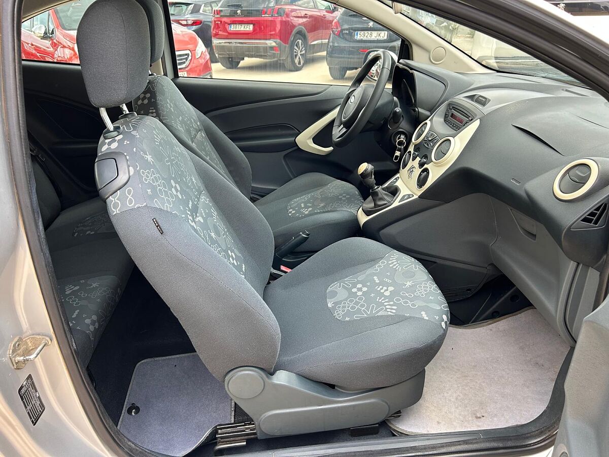 FORD KA TREND 1.2 SPANISH LHD IN SPAIN ONLY 20000 MILES SUPER LITTLE CAR 2016